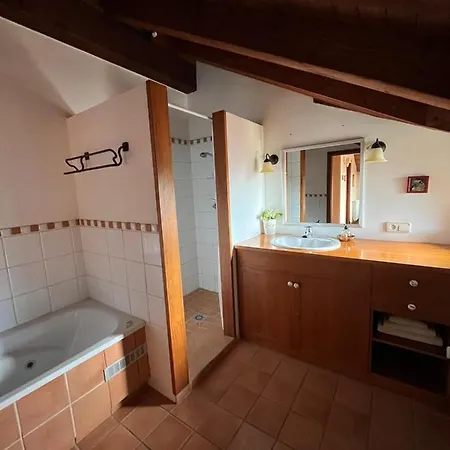 Semesterbostad Ca L'avet *